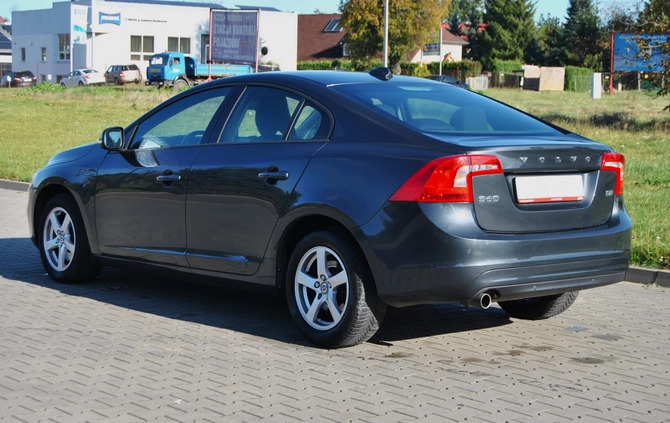 Volvo S60 cena 45900 przebieg: 196000, rok produkcji 2016 z Suwałki małe 172